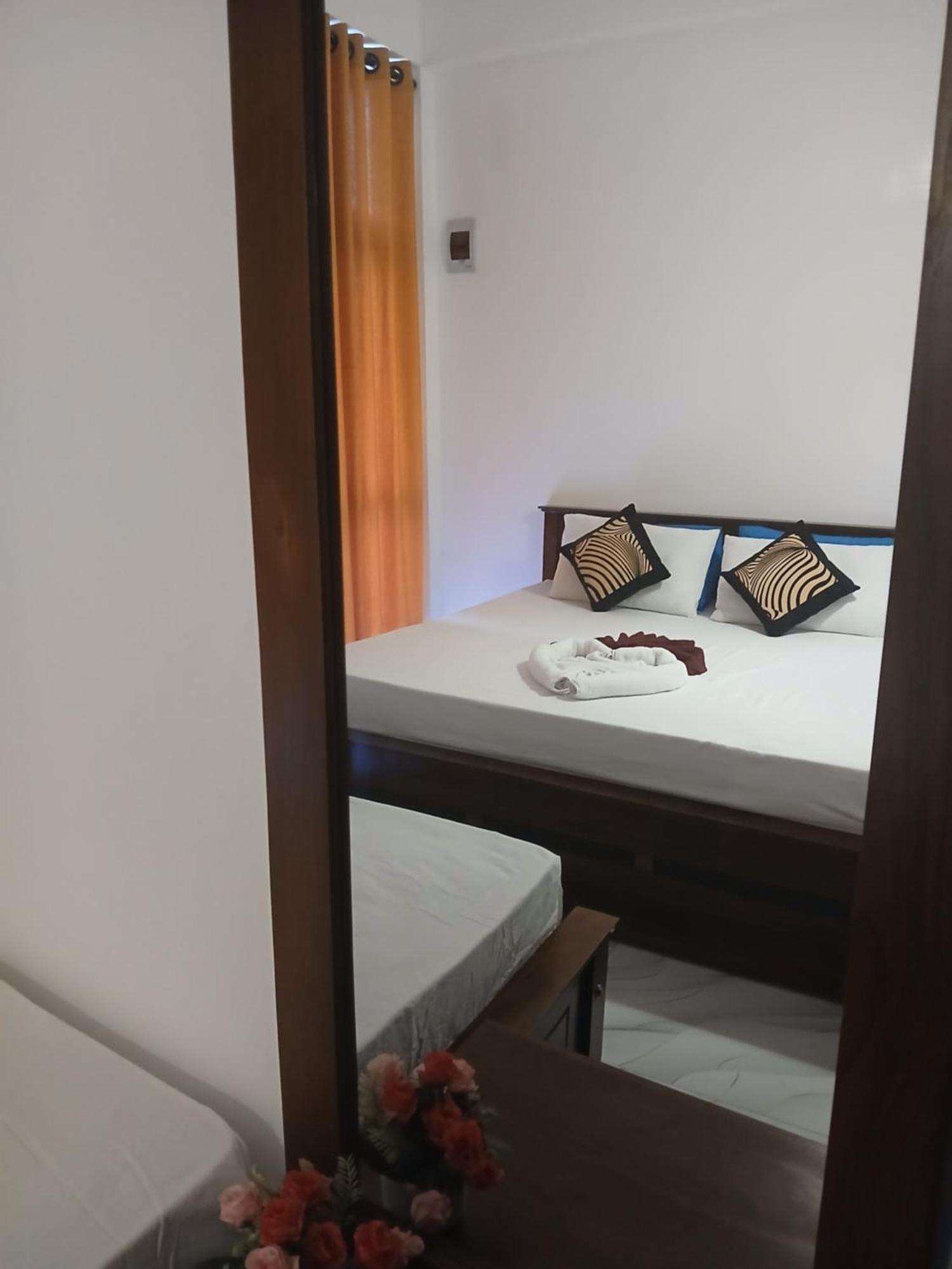 The Peak Residence Nallathanniya Luaran gambar